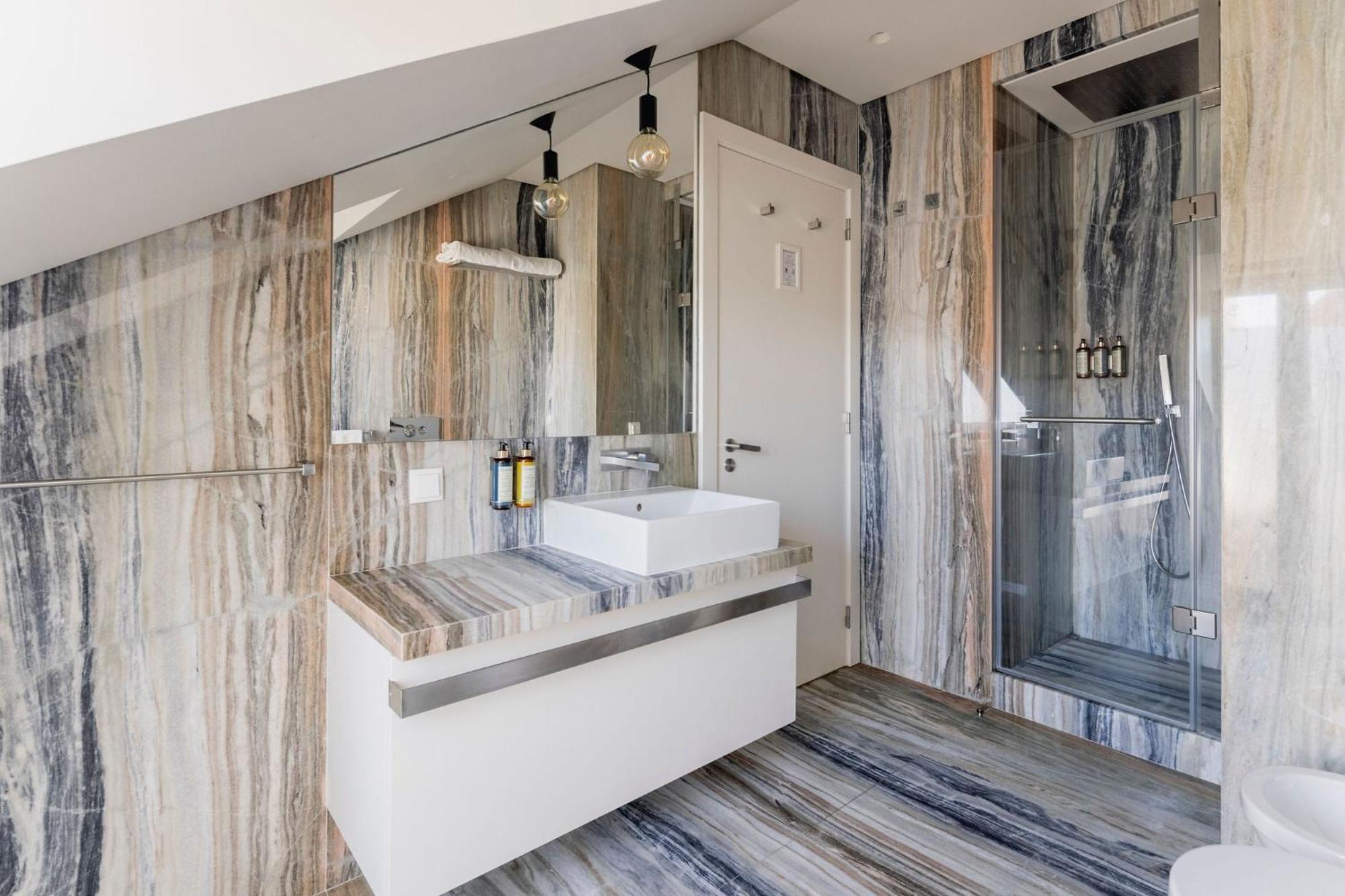 Chiado Square Apartments | Lisbon Best Apartments Bagian luar foto