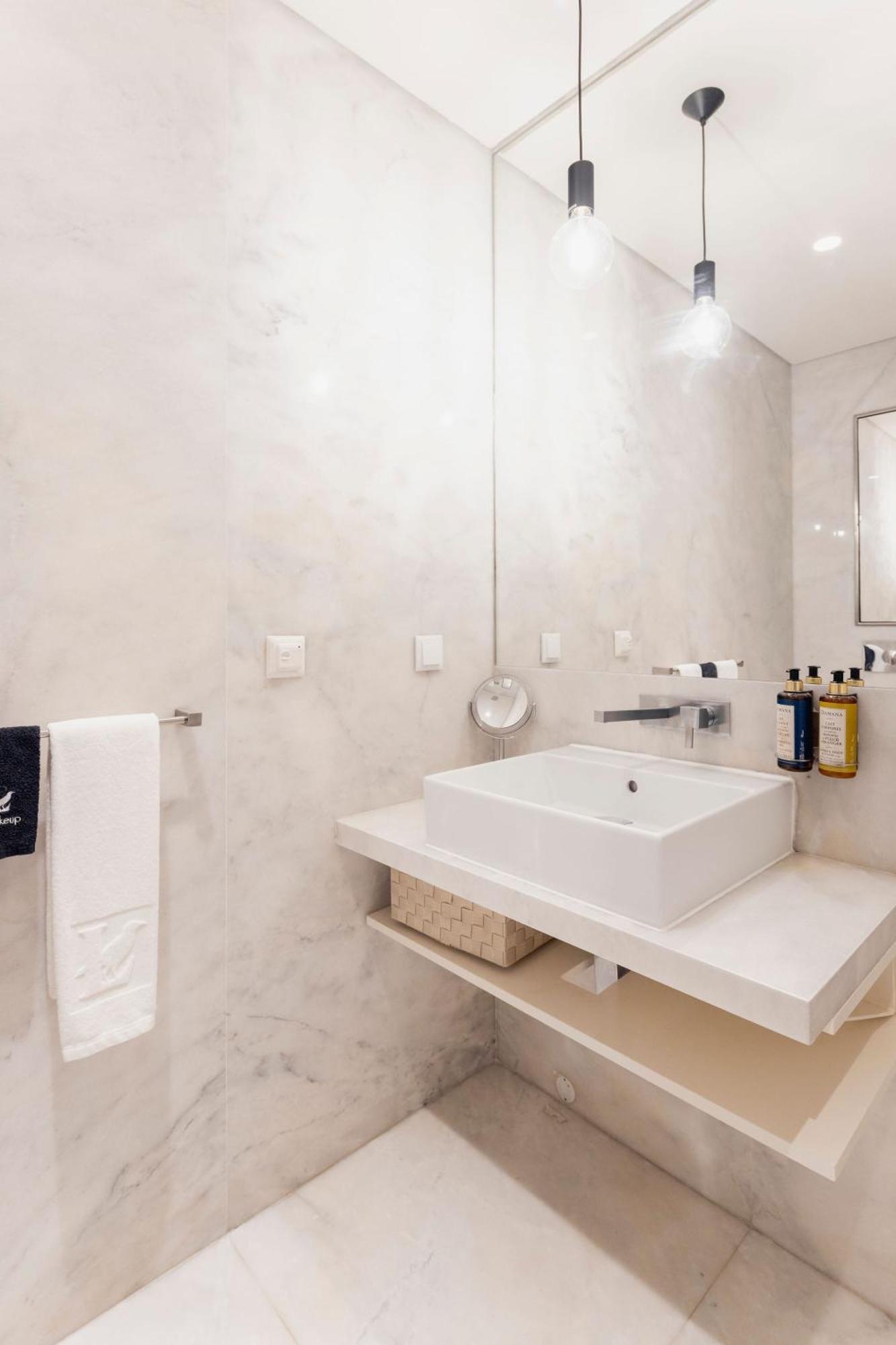 Chiado Square Apartments | Lisbon Best Apartments Bagian luar foto